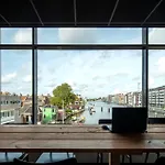 Trip Amsterdam-zaandam بيت شباب سانداكم