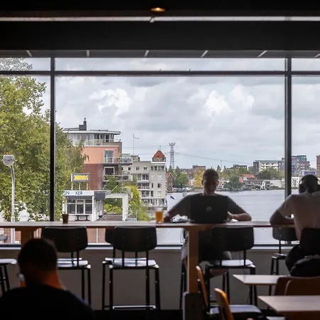 Trip Amsterdam-zaandam بيت شباب